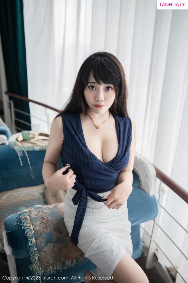  [XiuRen]高清写真图 2023.02.16 No.6272 严利娅Yuliya 短裙美腿第19张图片